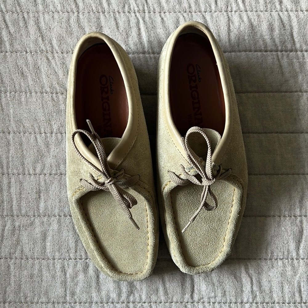 Women’s Clark Wallabees